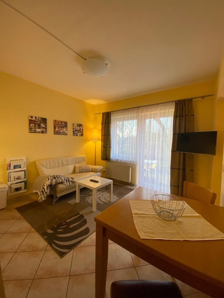 In Der Kopenhagener Strasse Appartement